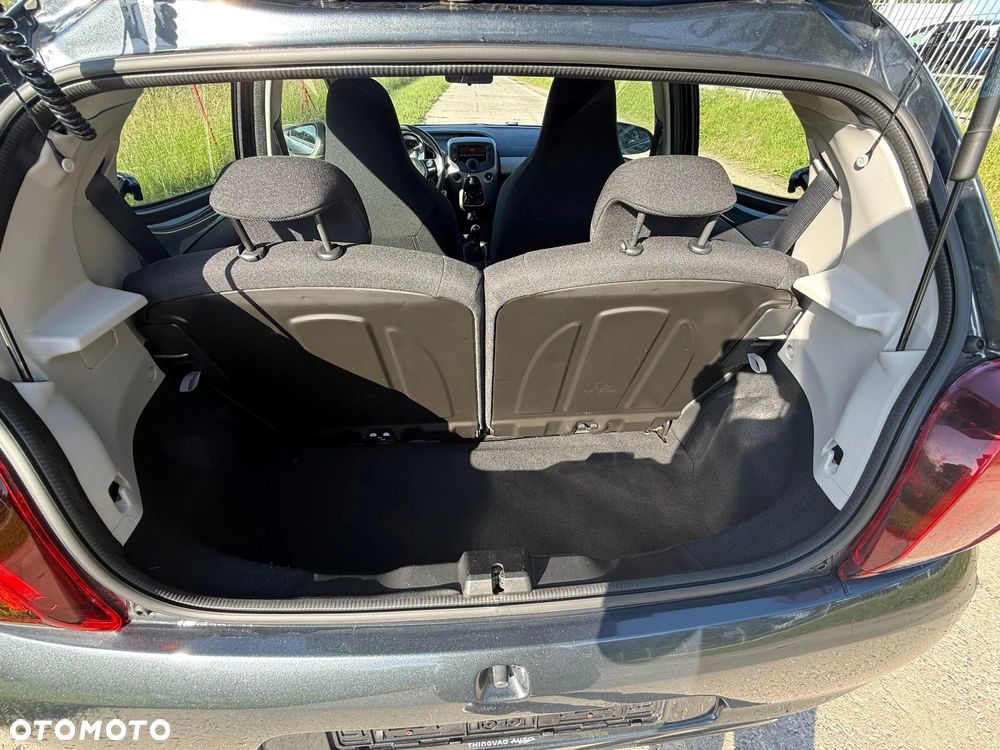 Peugeot 108 - 23