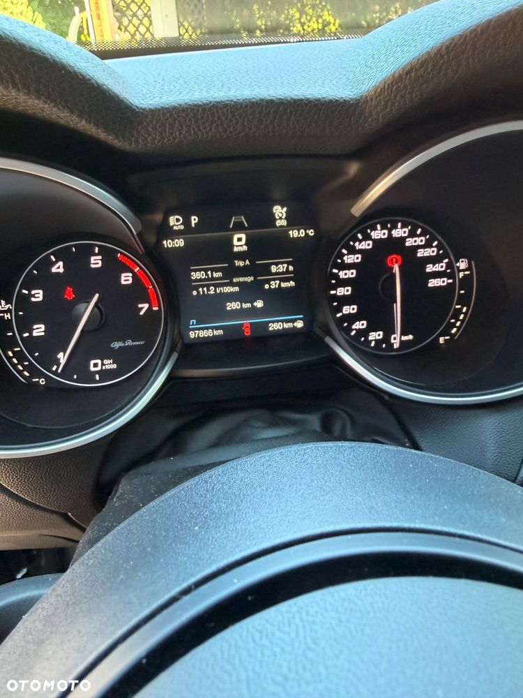 Alfa Romeo Stelvio 2.0 Turbo Veloce Q4 - 12