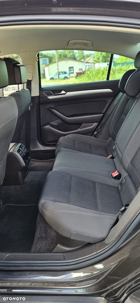 Volkswagen Passat 2.0 TDI BMT Comfortline - 6