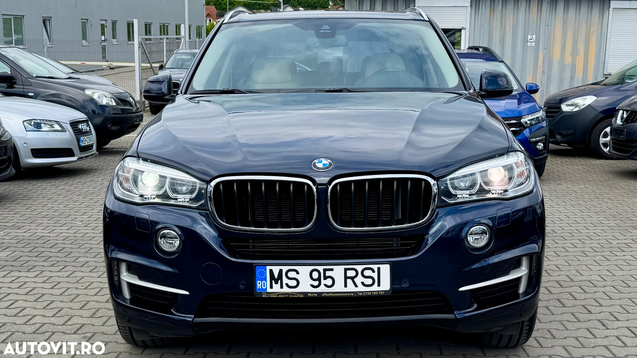 BMW X5 xDrive30d - 23