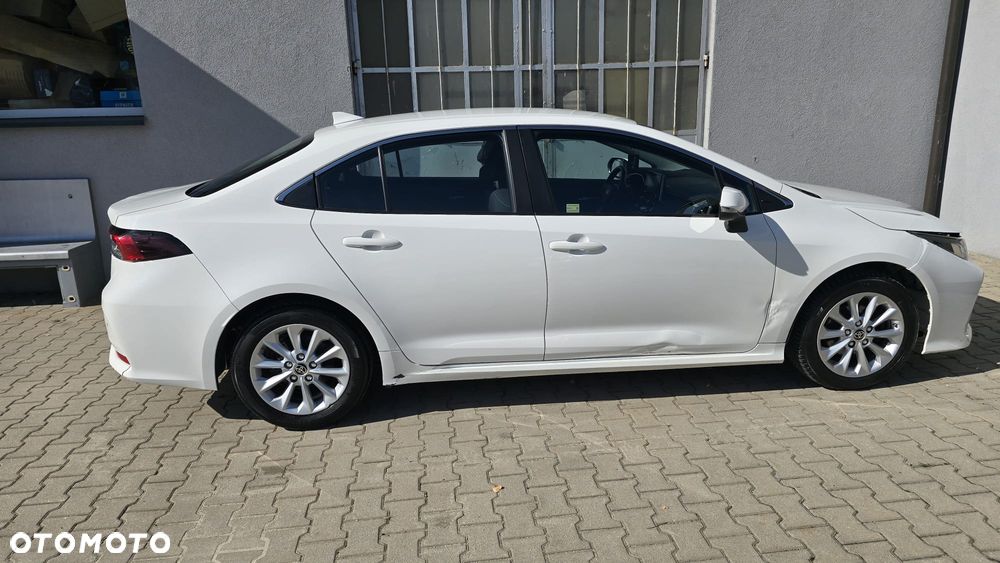 Toyota Corolla 1.5 Comfort - 11