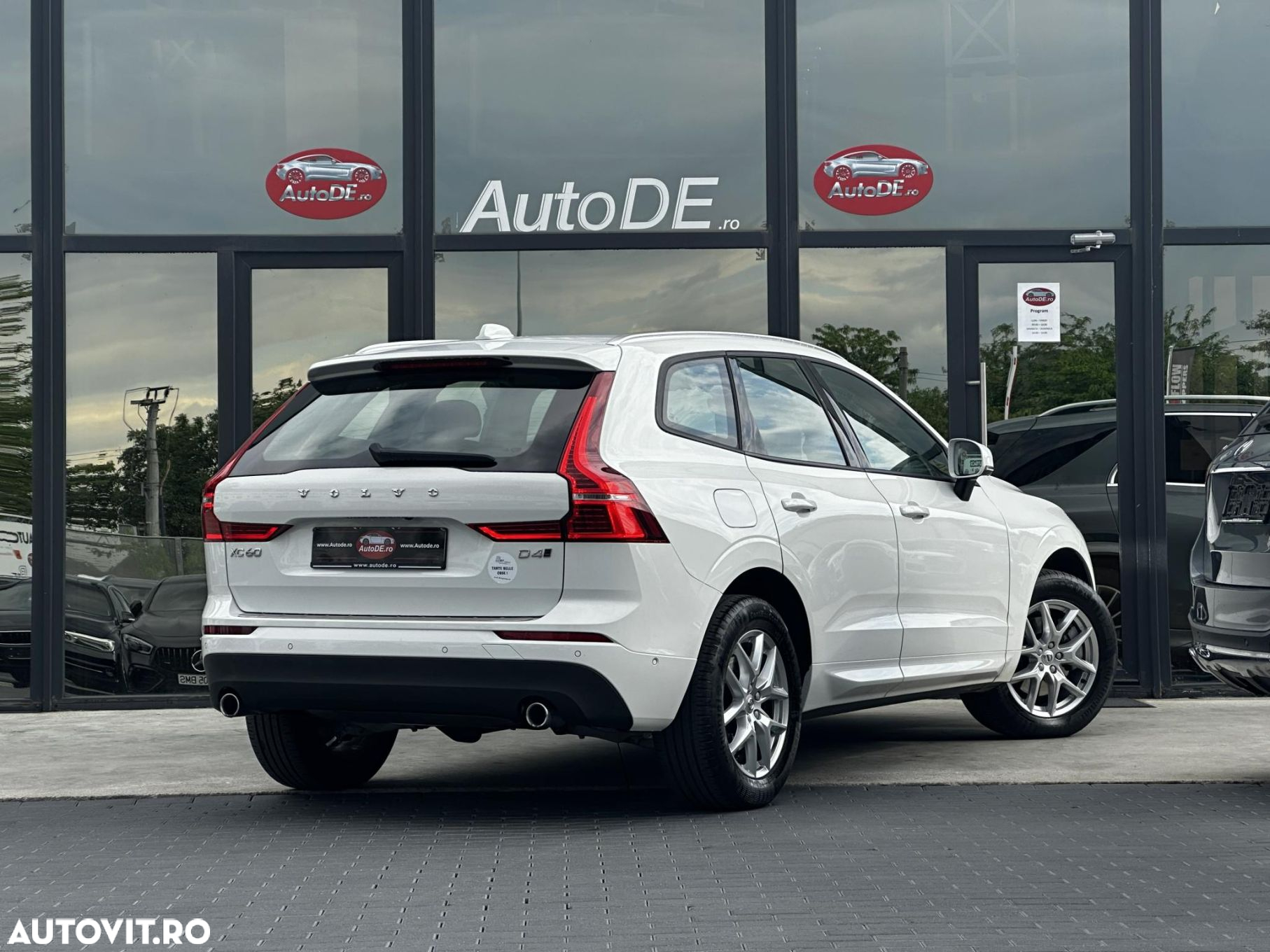 Volvo XC 60 - 3