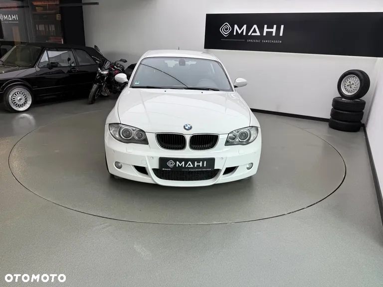 BMW Seria 1 118d DPF Edition Sport - 16