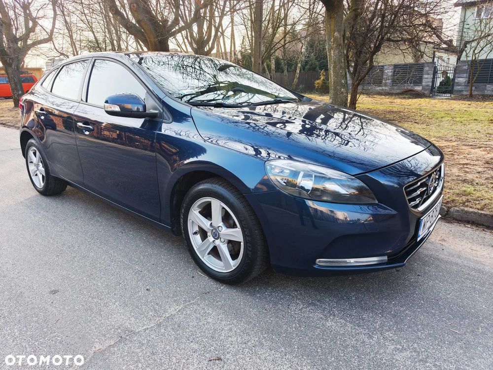 Volvo V40 D2 Kinetic - 8