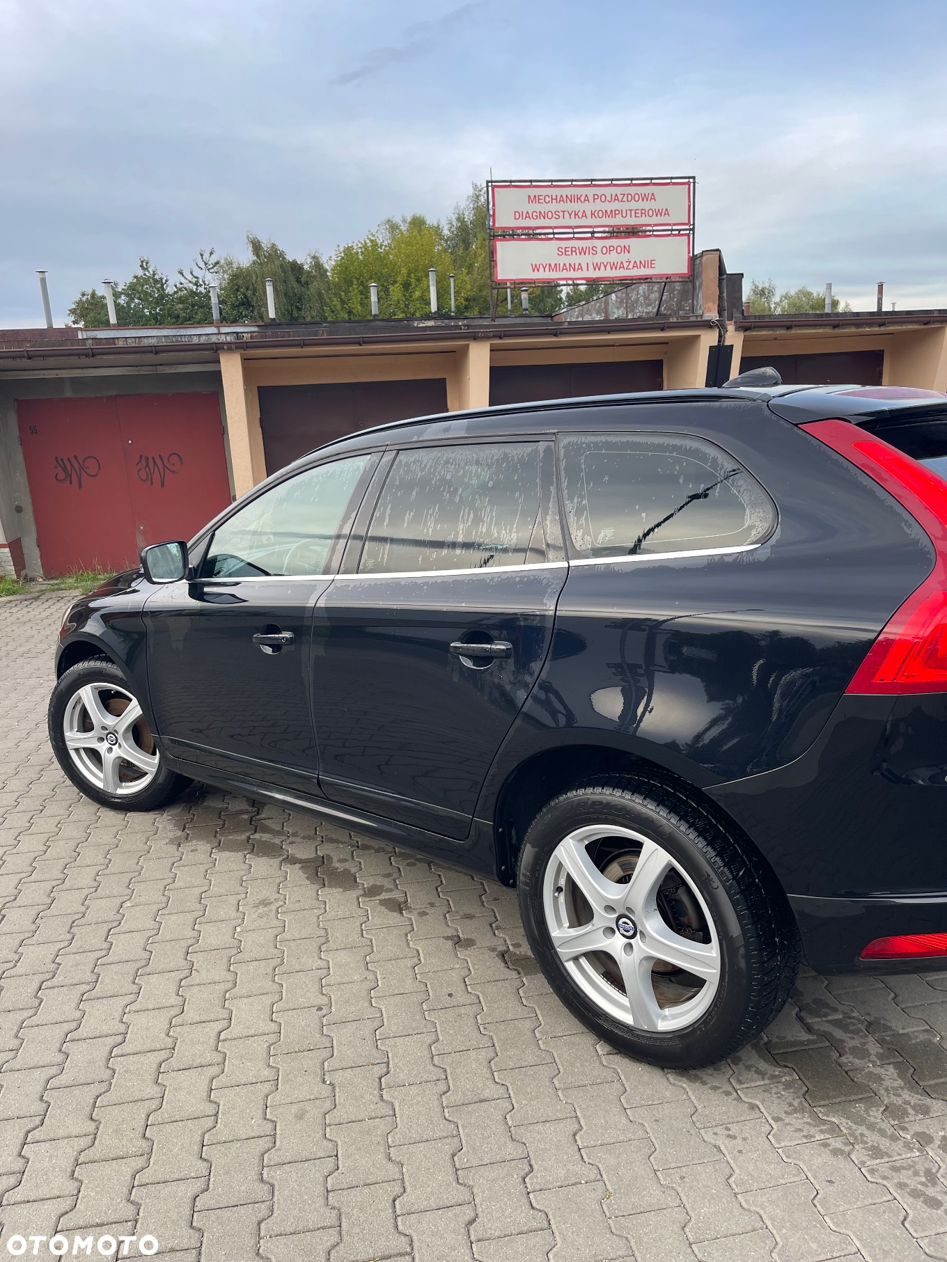 Volvo XC 60 D4 Drive-E Momentum - 9