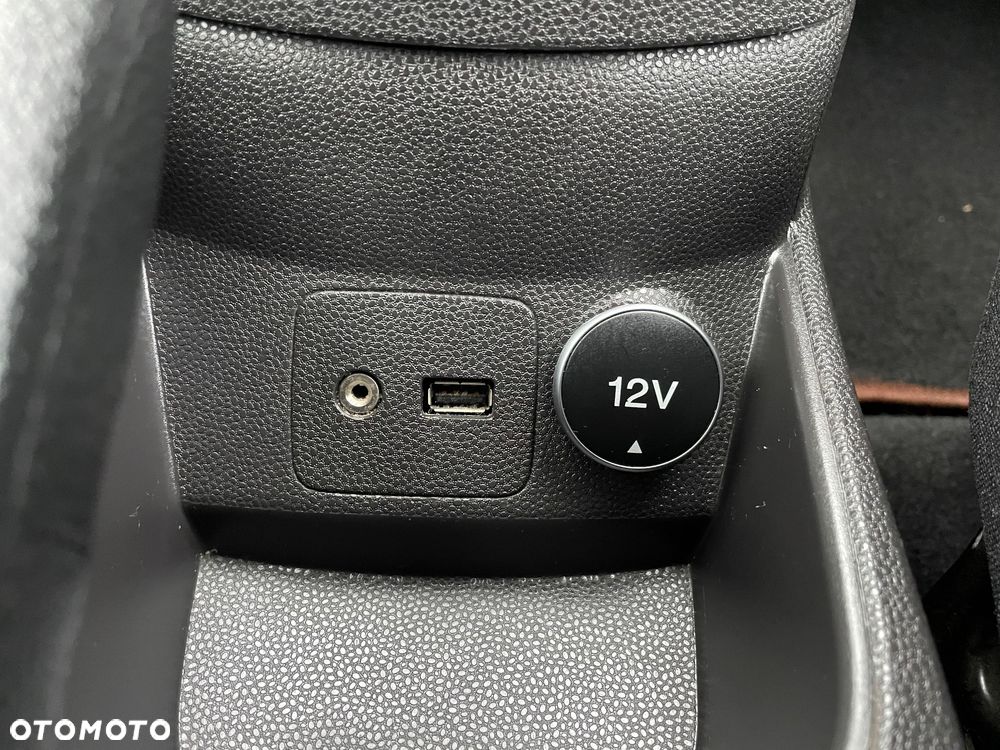 Ford Fiesta 1.25 Silver X (Trend) EU6 - 17