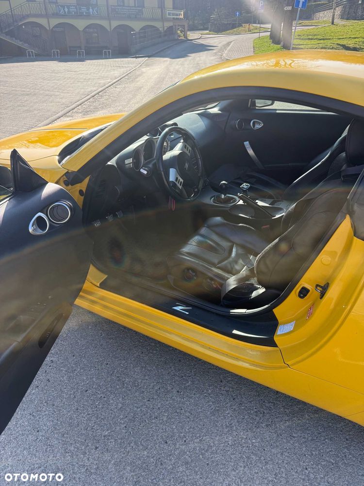 Nissan 350 Z - 4