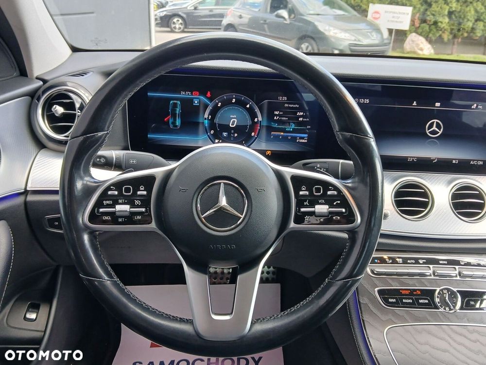 Mercedes-Benz Klasa E 220 d Avantgarde - 14
