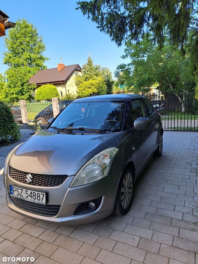 Suzuki Swift 1.3 DDiS GLX / Comfort - 2