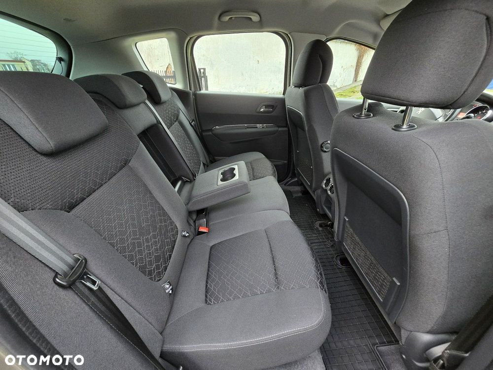 Peugeot 3008 - 14