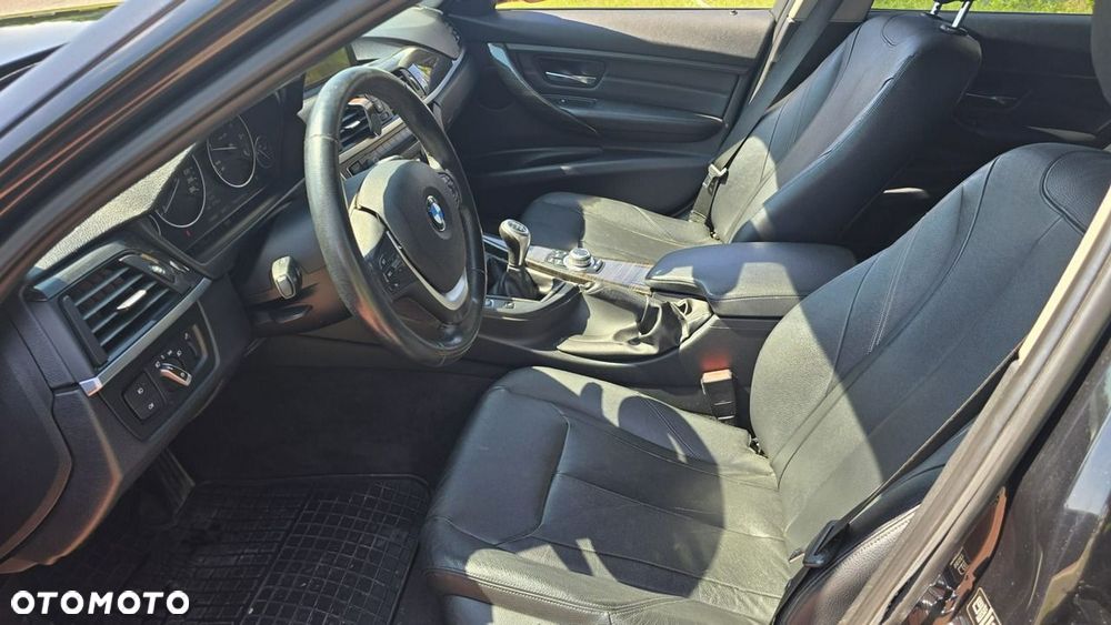 BMW Seria 3 - 20