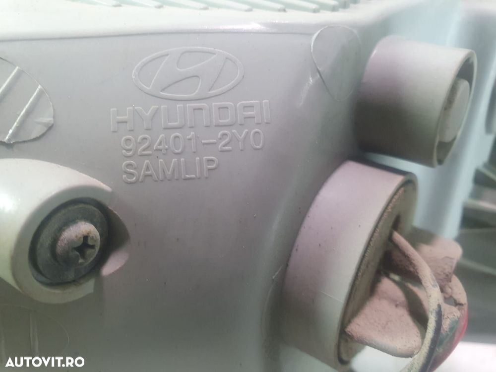 Stop stanga aripa 92401-2y0 Hyundai ix35 1 [2009 - 2013] 2.0 crdi D4H - 4