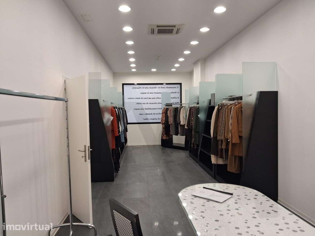 Espaço Comercial com Garagem Privada (4+ Carros) a 450m do Metro das L - Grande imagem: 5/39