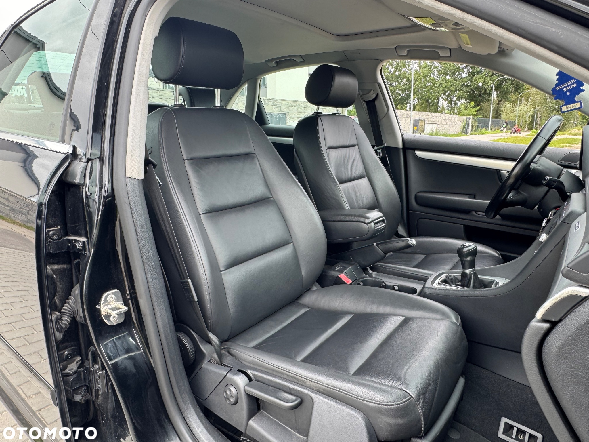 Audi A4 ver-2-0-t-fsi-quattro - 13