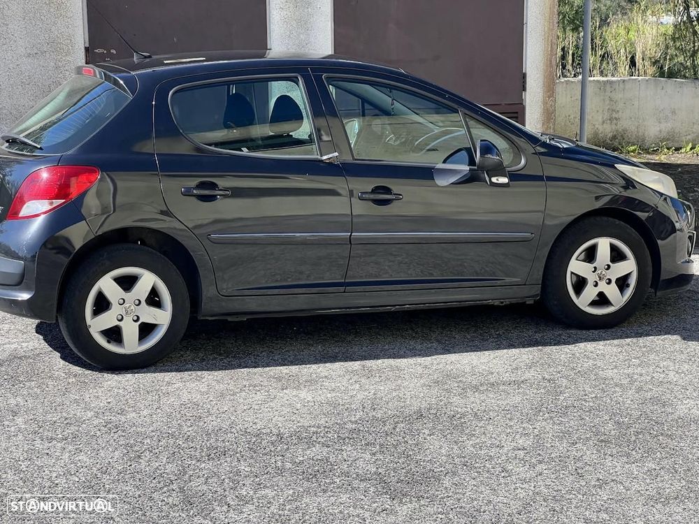 Peugeot 207 1.4 16V Active - 1