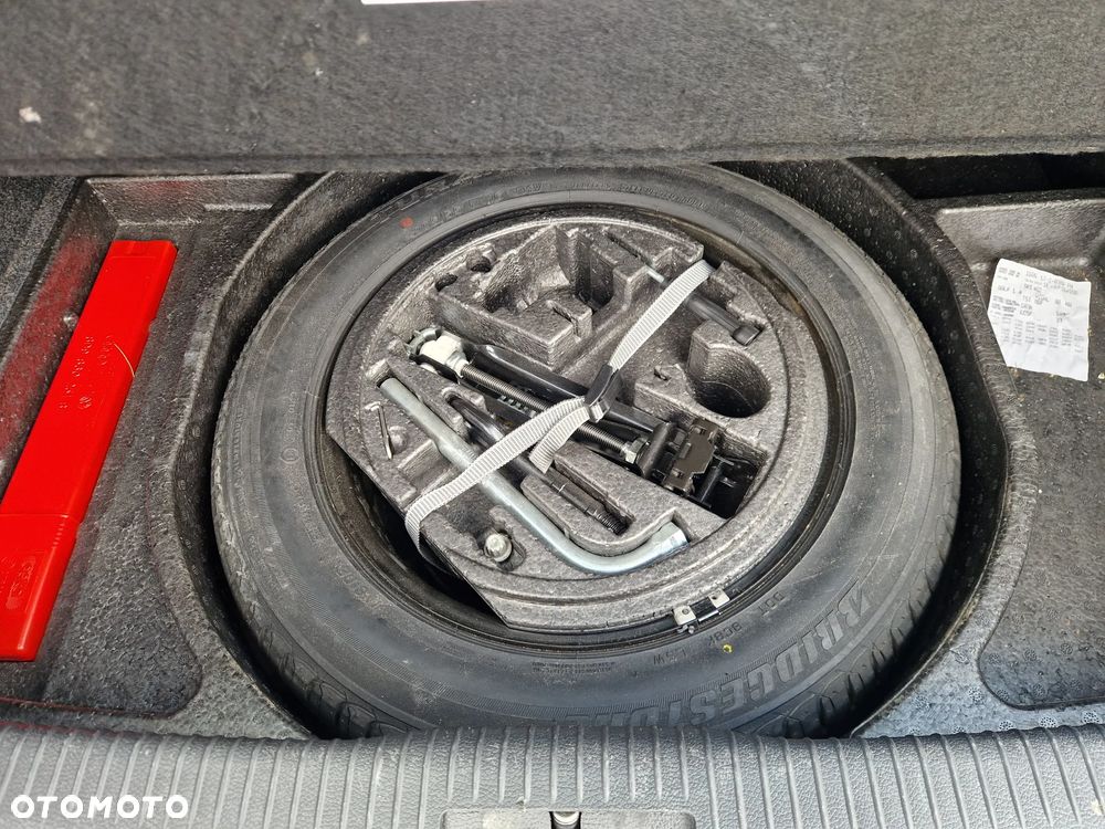 Volkswagen Golf 1.4 TSI Highline - 11