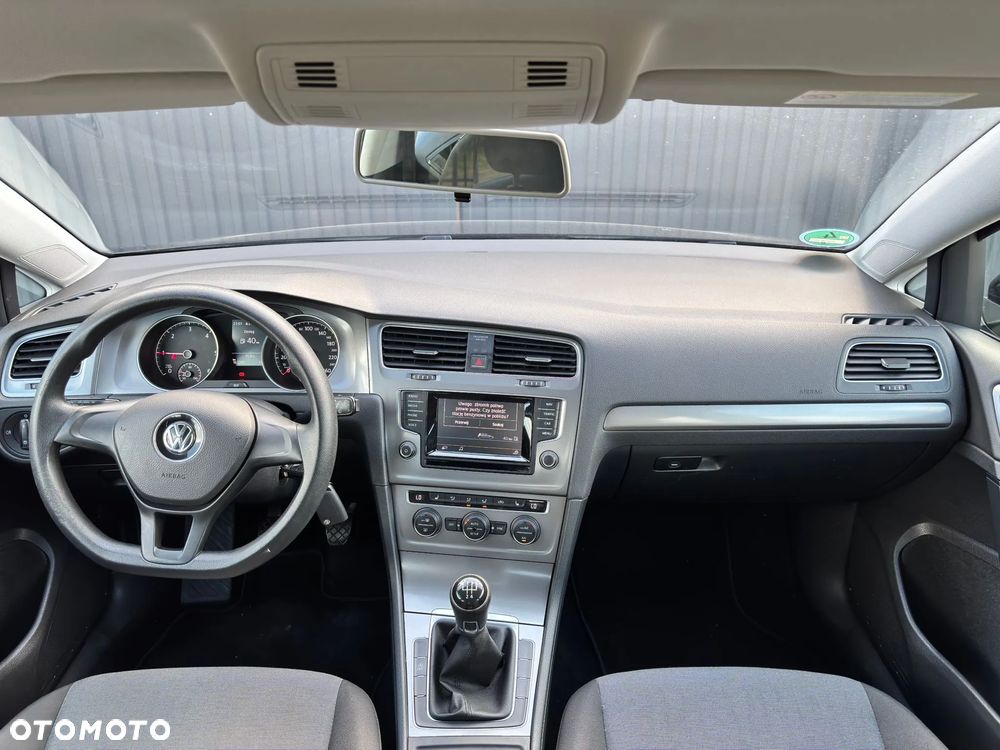 Volkswagen Golf 1.6 TDI DPF BlueMotion Technology Team - 13