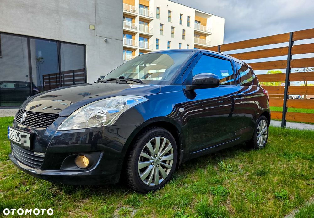 Suzuki Swift 1.2 Premium - 2