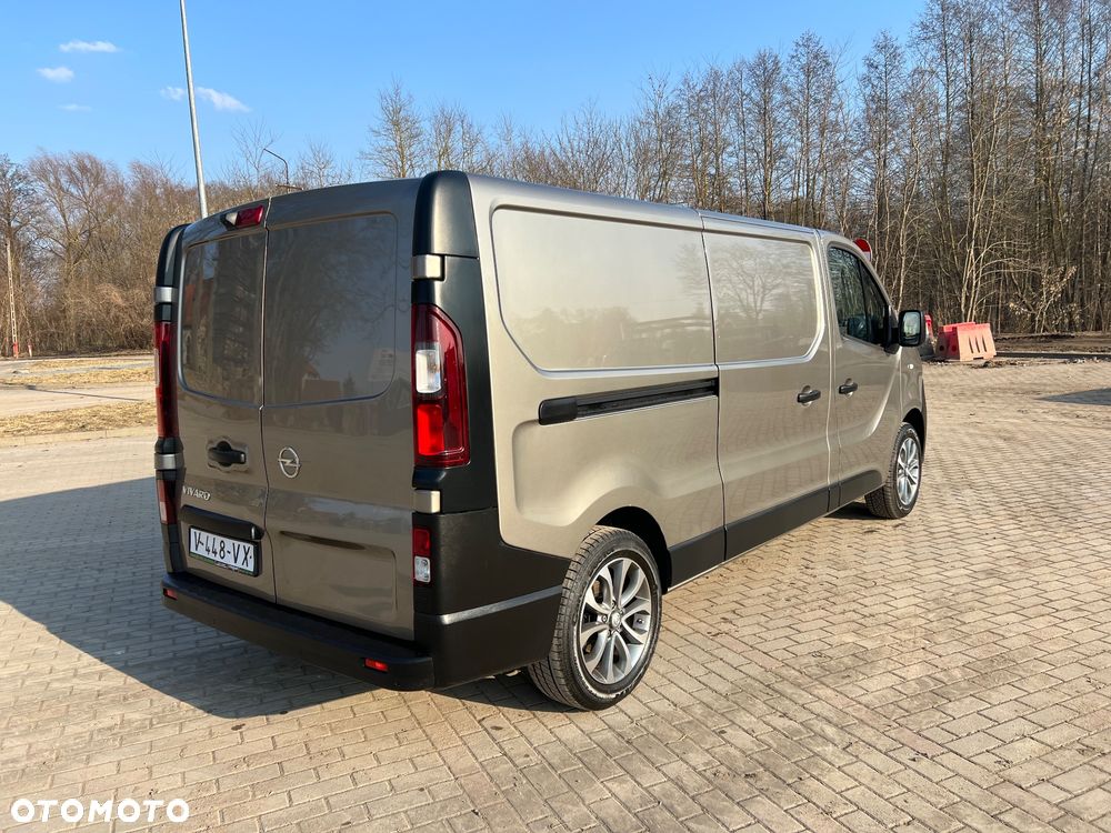 Opel Vivaro - 7