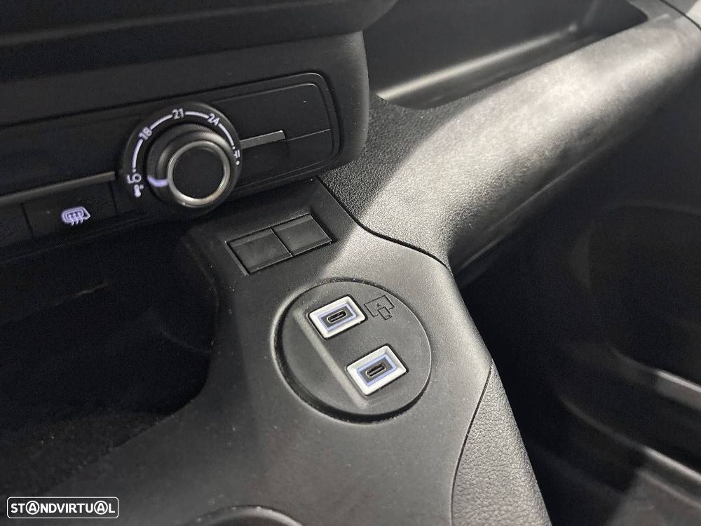 Fiat Doblò 1.5 BlueHDI 100cv Curta - 17