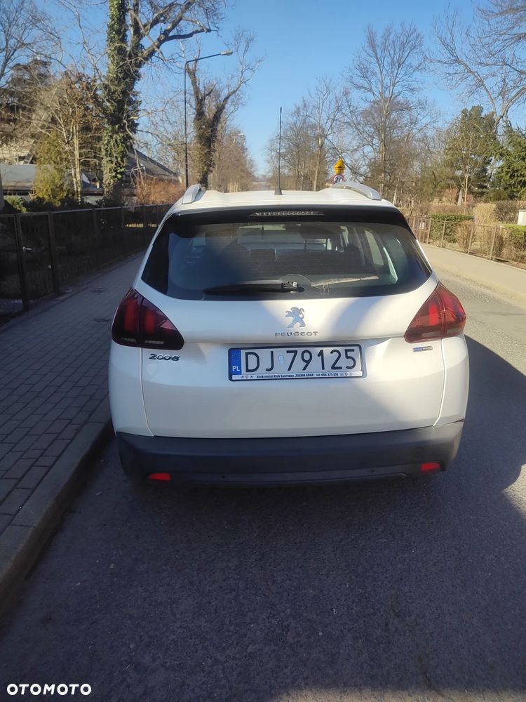 Peugeot 2008 1.2 Pure Tech Active S&S - 2