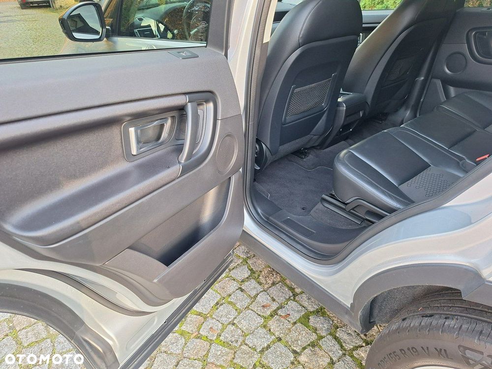 Land Rover Discovery Sport 2.0 TD4 HSE - 19