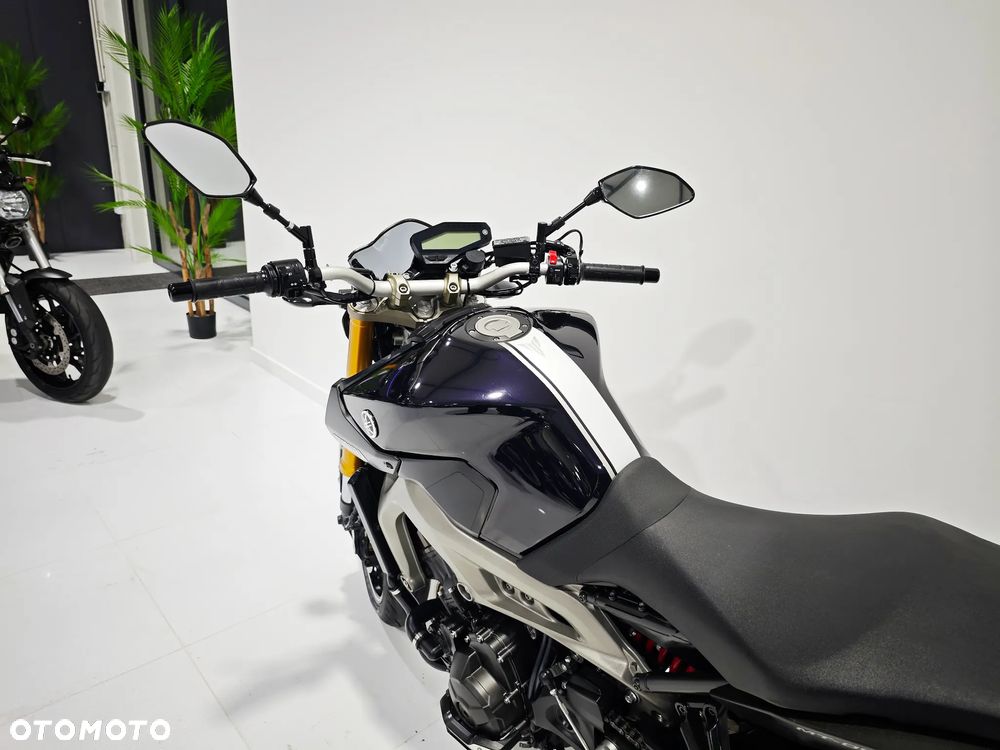 Yamaha MT - 20