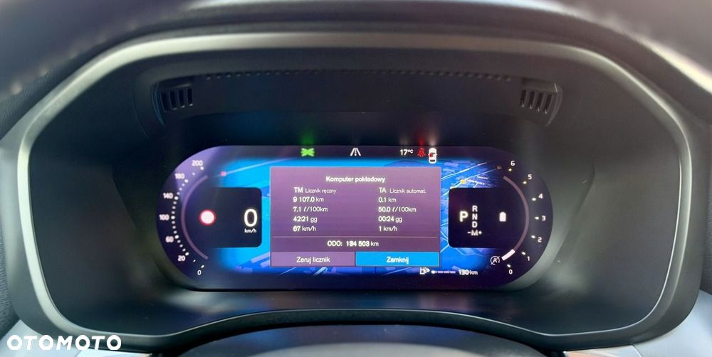 Volvo XC 60 B4 D AWD Plus Dark - 34
