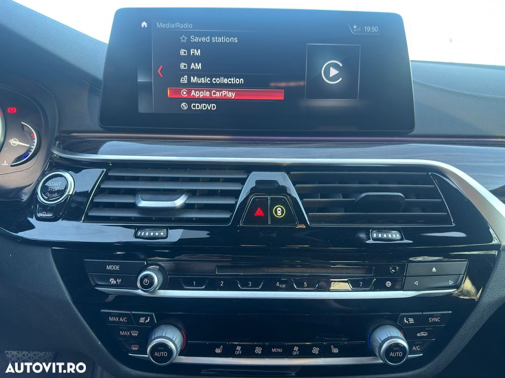 BMW Seria 5 520d Aut. Luxury Line - 18
