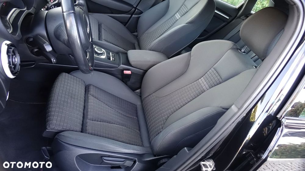 Audi A3 Sportback - 24