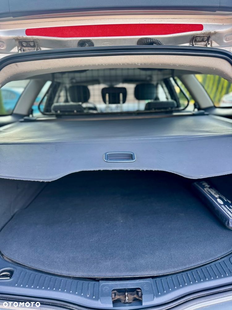 Ford Mondeo 2.0 TDCi Champions Edition - 34