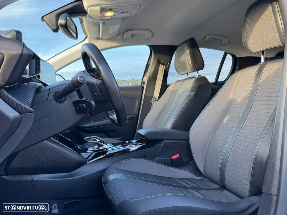 Peugeot e-208 50 kWh Allure - 12