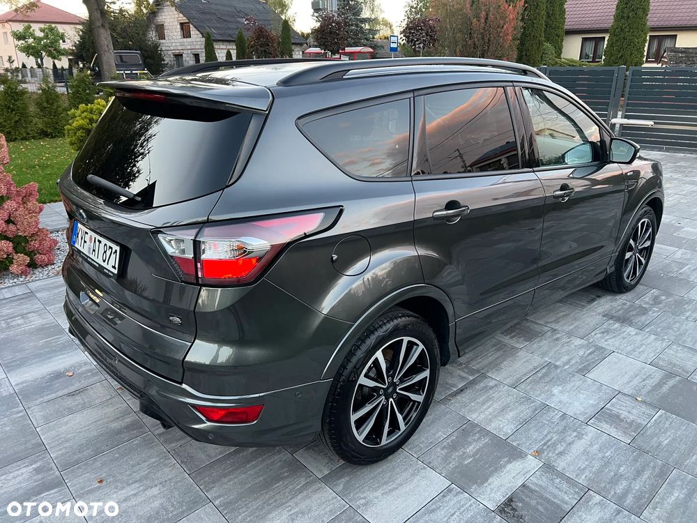 Ford Kuga 2.0 TDCi 2x4 ST-Line - 16