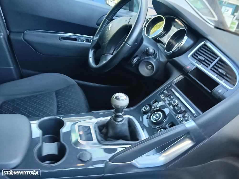 Peugeot 3008 1.6 HDi Allure - 6