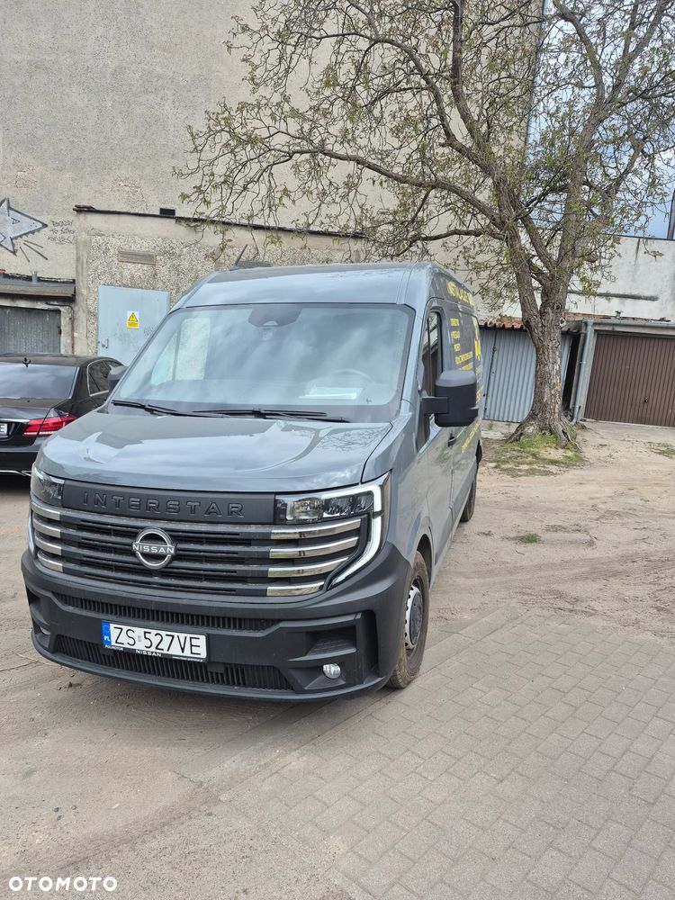 Nissan Interstar