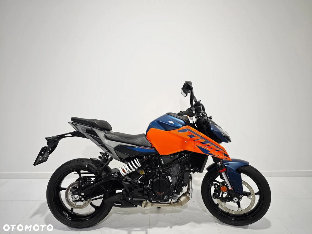 KTM Duke