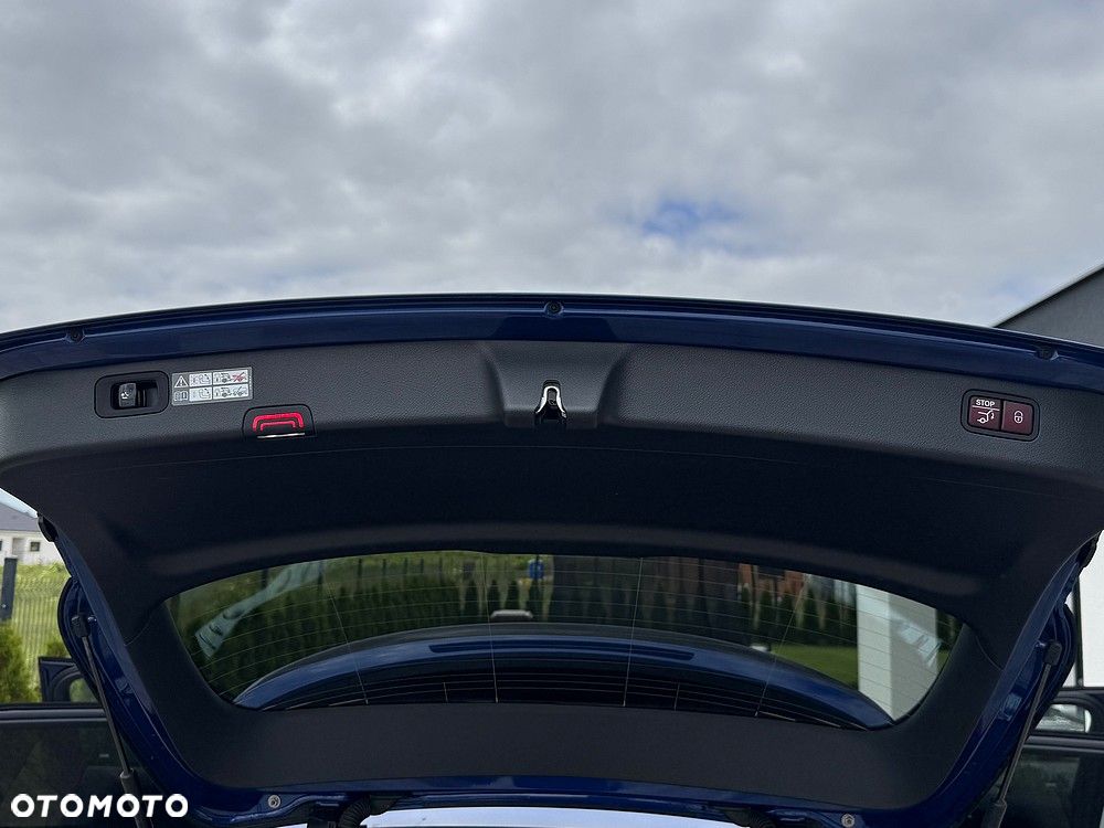 Mercedes-Benz Klasa C AMG 43 4Matic AMG Speedshift MCT9G - 19