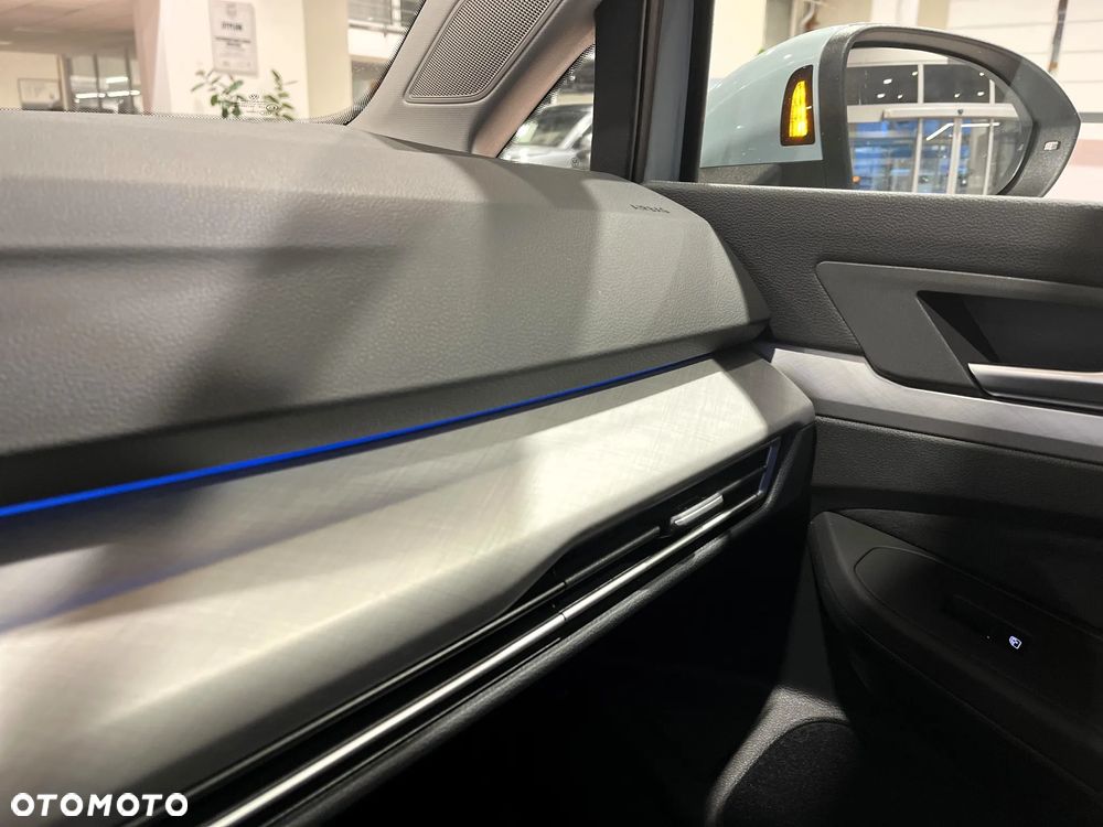 Volkswagen Golf Variant - 21