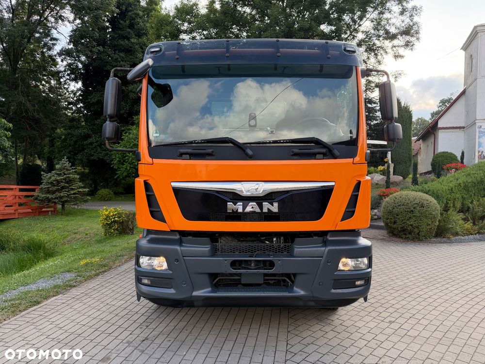 MAN TGM 18.340 / EURO 6 / MEILLER AK 12LT PILOT / bramowiec MULDA / KONTENER - 2