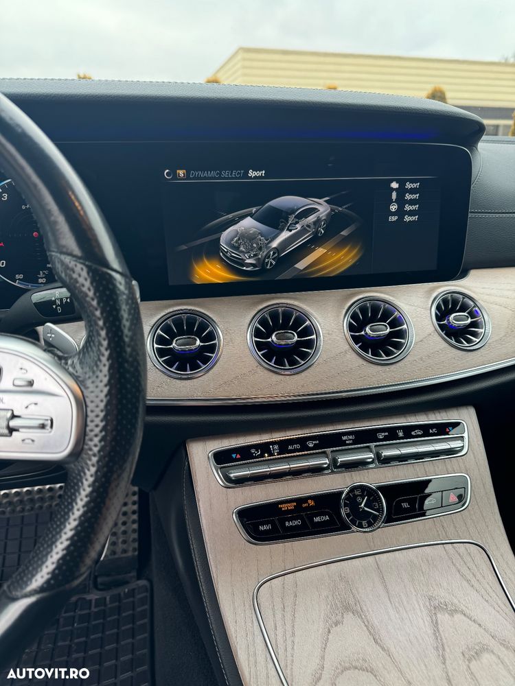 Mercedes-Benz CLS 350 9G-TRONIC AMG Line - 9