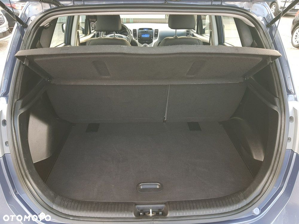 Hyundai ix20 1.4 Fifa World Cup Edition - 14