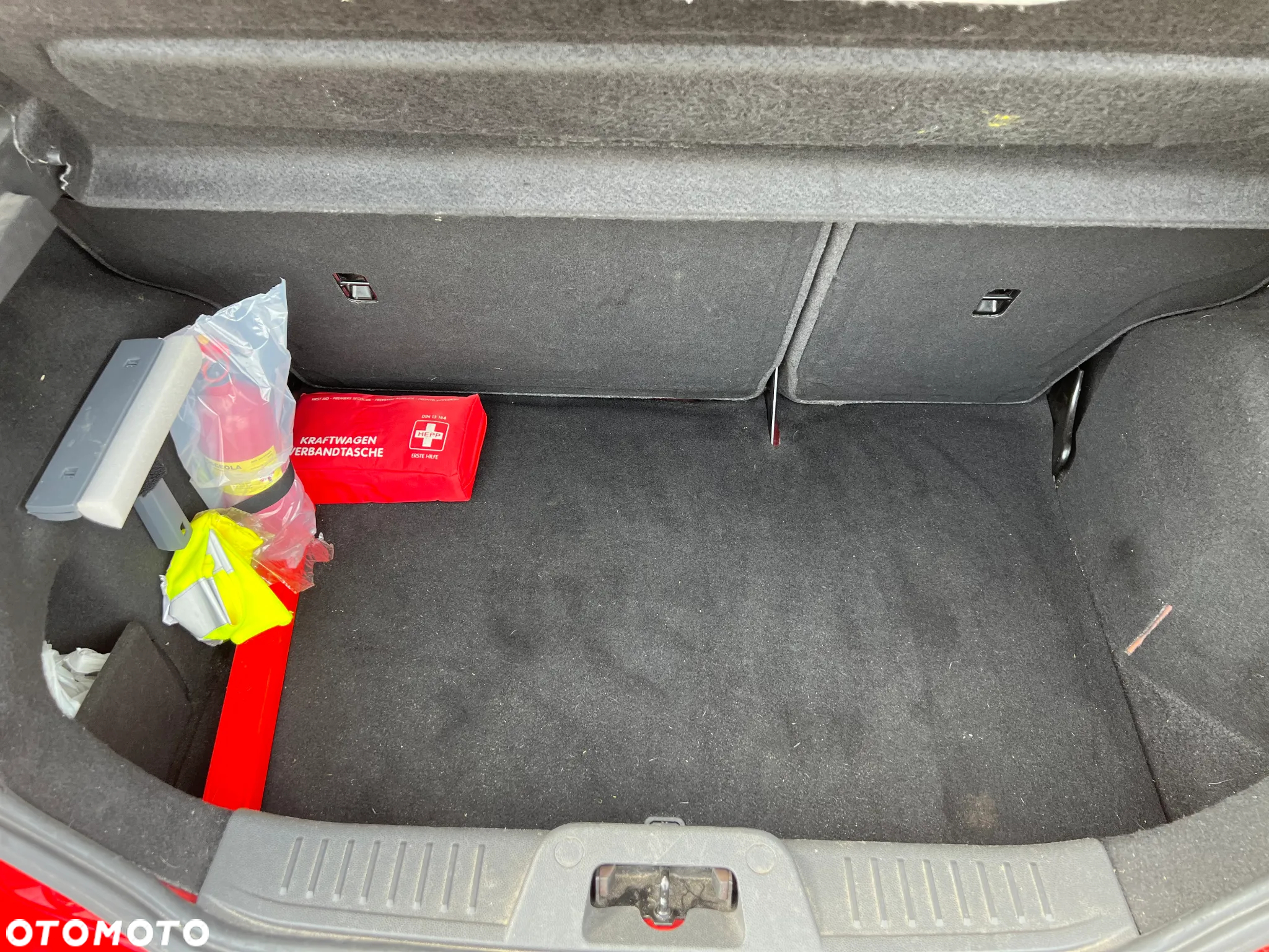 Ford Fiesta 1.0 EcoBoost Start-Stop SYNC Edition - 24