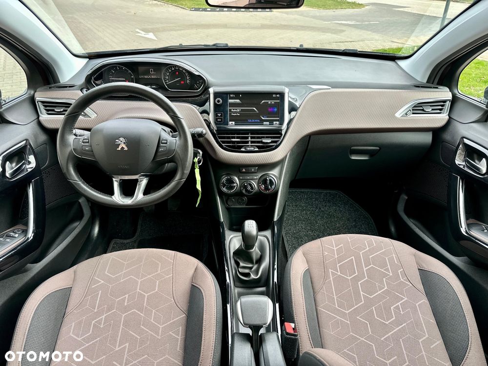 Peugeot 2008 - 17