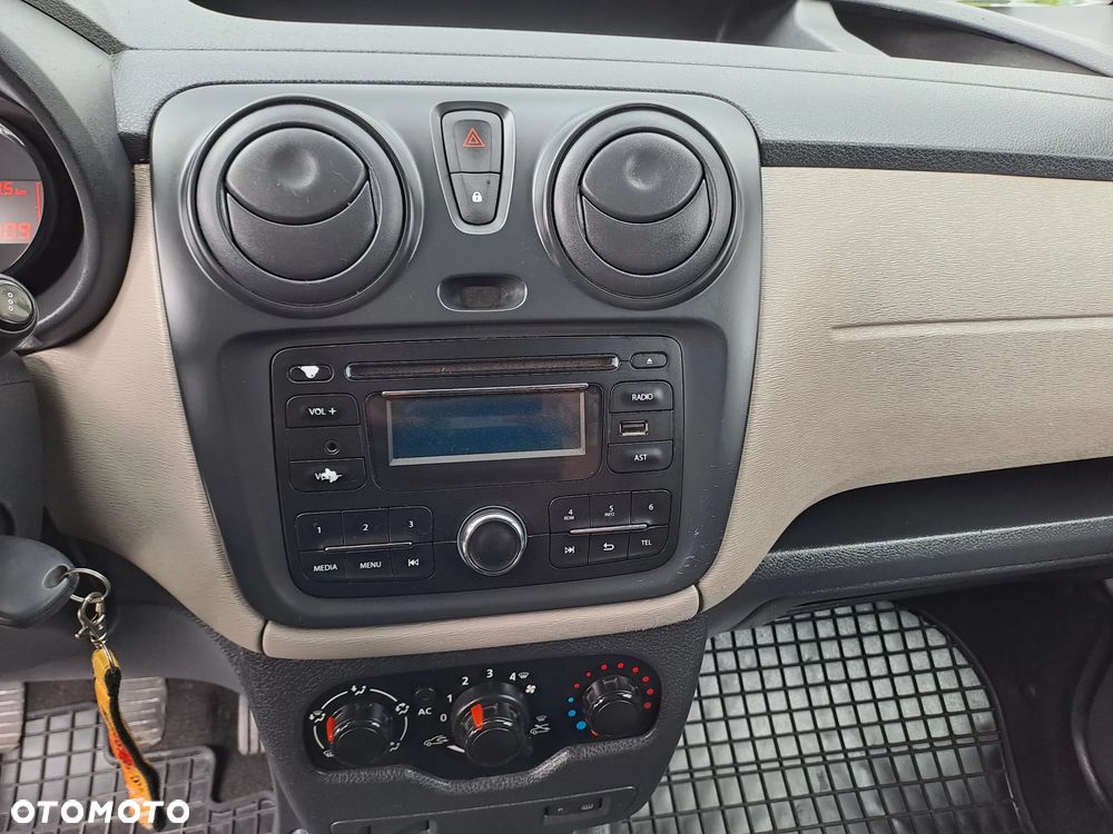 Dacia Dokker 1.6 Benzyna - 11