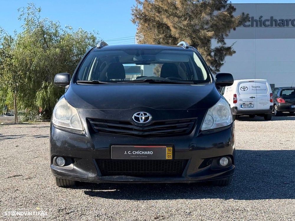 Toyota Verso 2.0 D-4D Energy i-Motion - 2