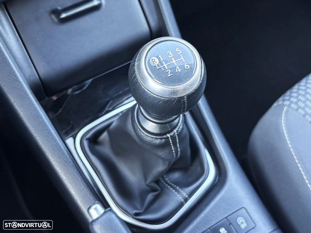 Toyota Corolla 1.4 D-4D Exclusive - 31