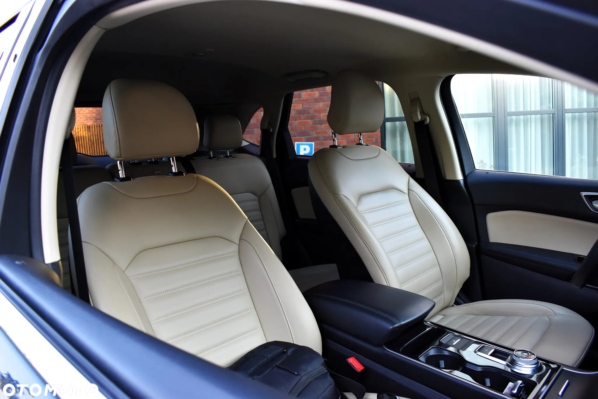 Ford Edge - 30