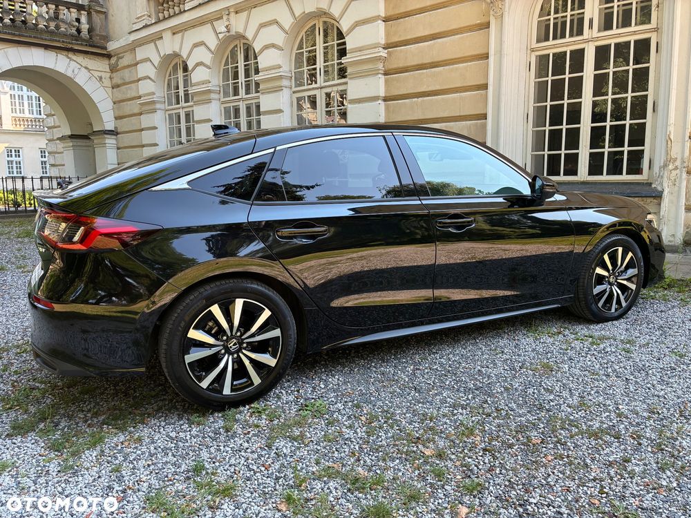 Honda Civic 2.0 i-MMD eHEV Advance CVT - 11