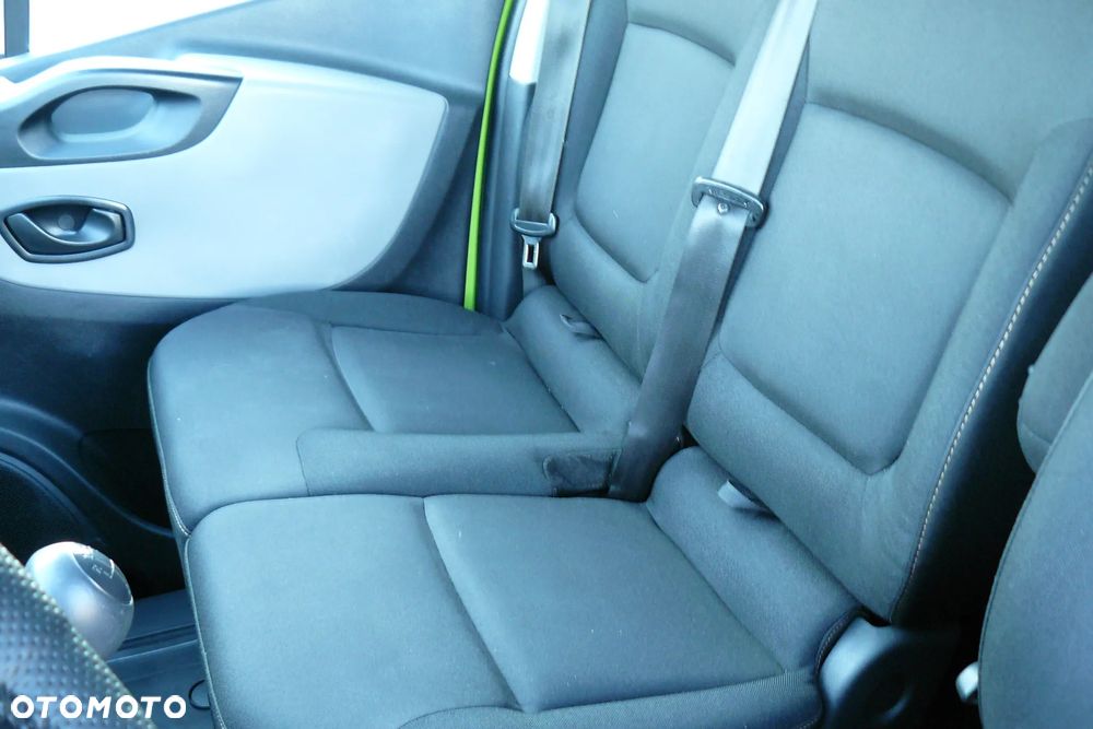 Renault Trafic Grand Passenger 3,0t Pack Clim - 25