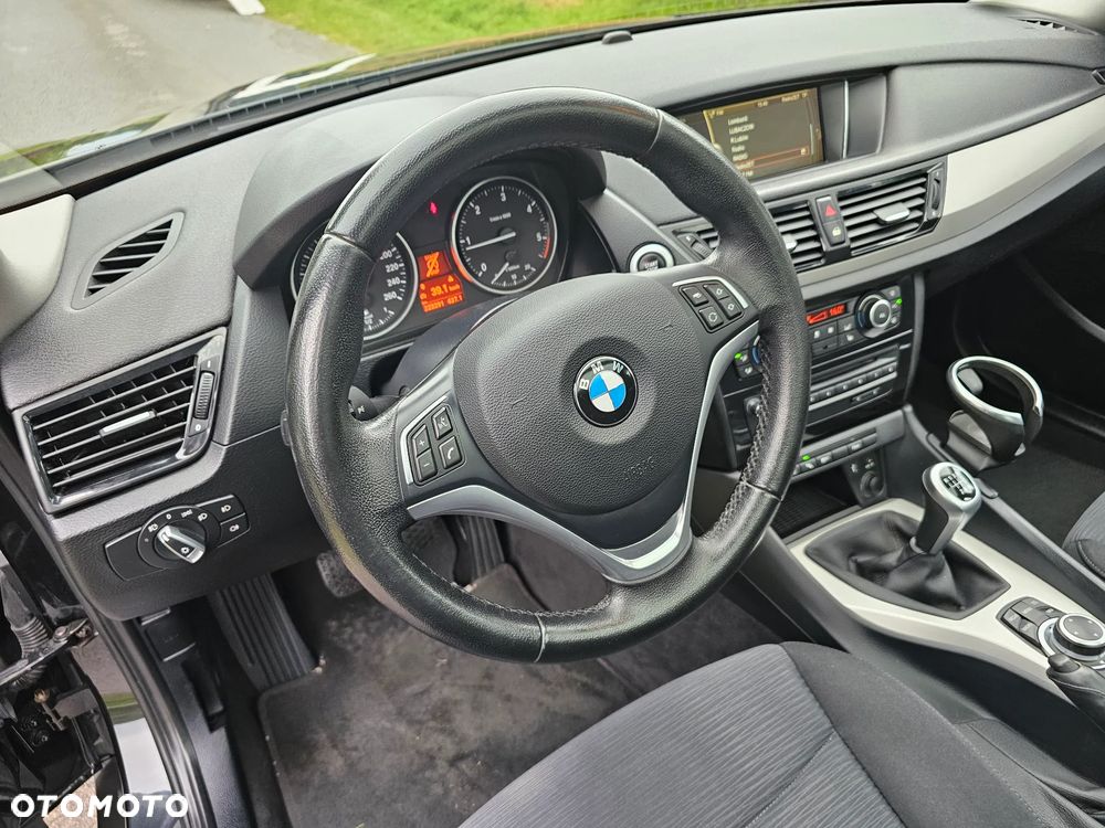 BMW X1 sDrive20d Sport Line - 10